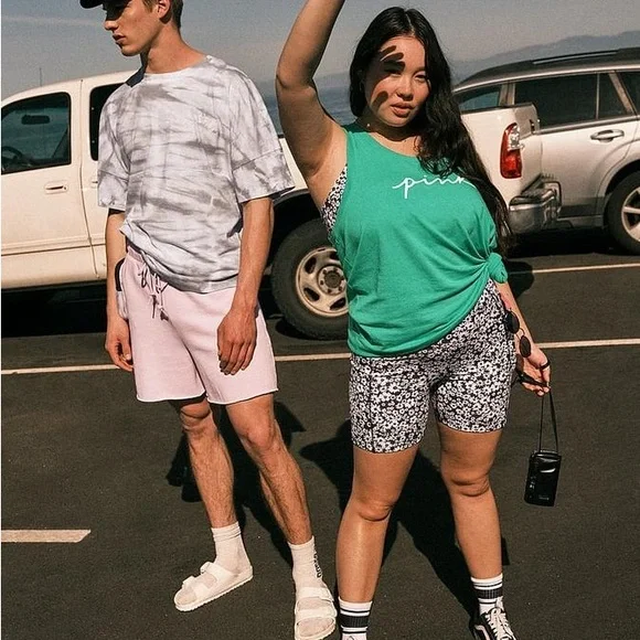 Black and White Floral Crop Top and Bike Short Set - Picture 8 of 8